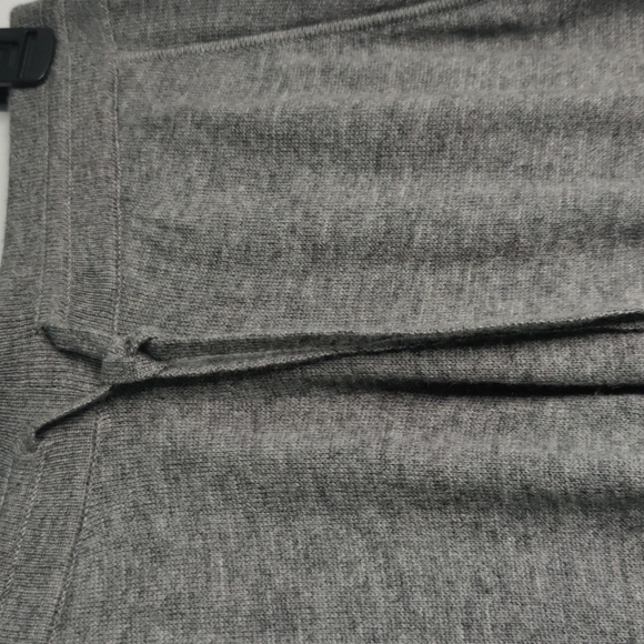Theory grey wool joggers - Picture 8 of 9